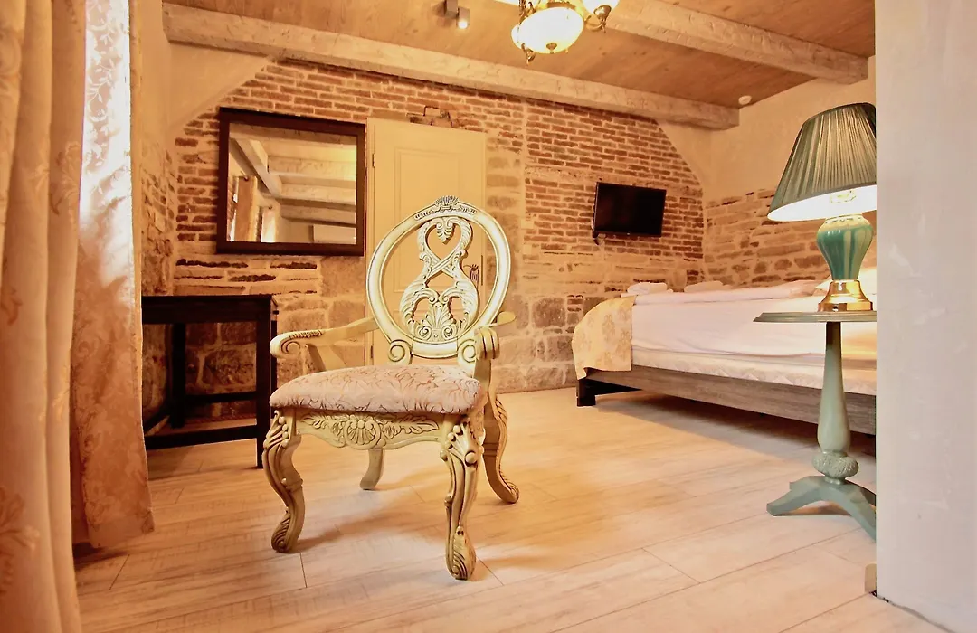 Heritage Palace Varos - Mag Quaint & Elegant Boutique Hotels-1